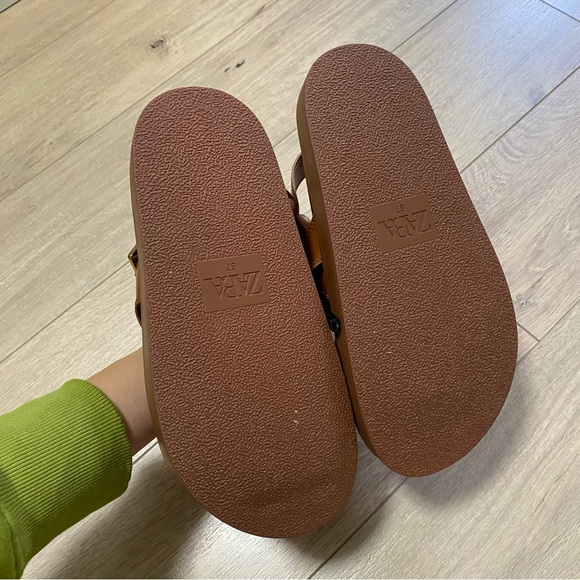 Zara Cross Strap Flat Sandals US 6.5 - Picture 12 of 13